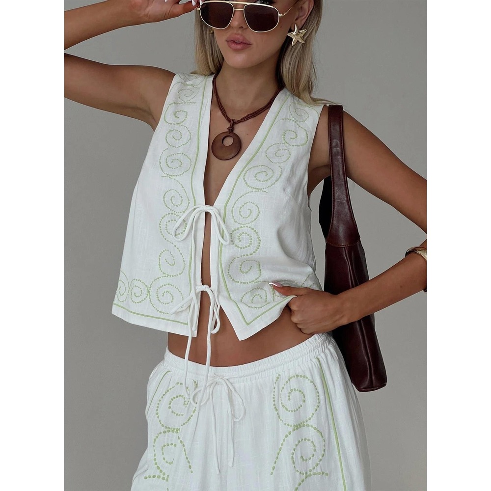 Princess Polly Kindred Tie Top White Green Embroidered Linen Blend Vest US 20
